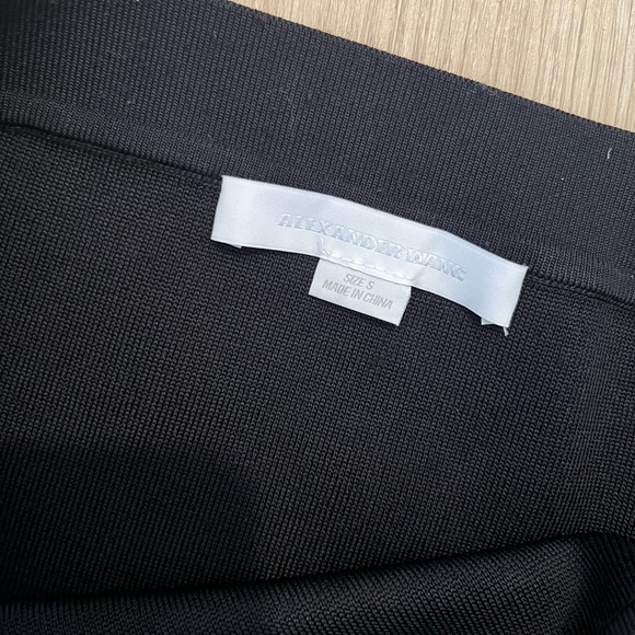 Gorgeous A line Alexander Wang skirt with zipper slit - Picture 2 of 2